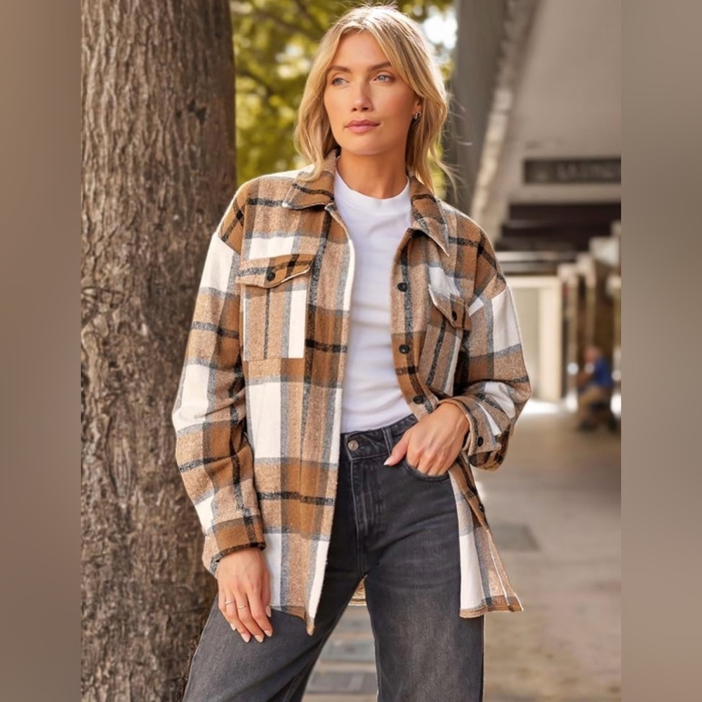 CLEARANCE ITEM!!
Plaid Jacket in Brown and Cream